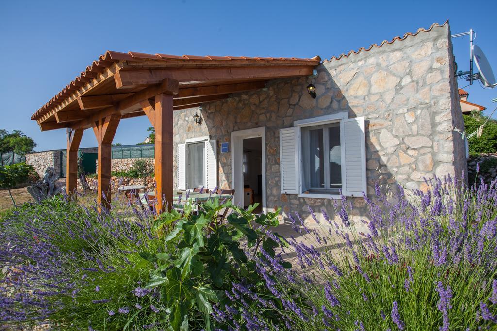 Krcina Holiday Home Cres Esterno foto